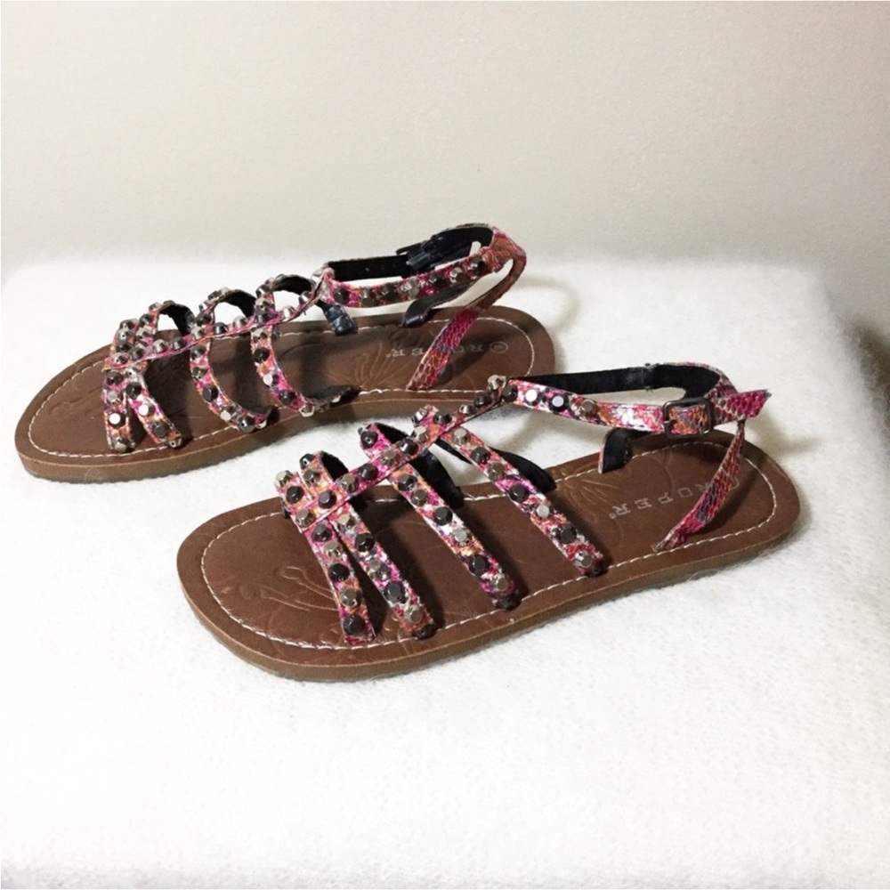 Roper Strappy Studded Sandals, size 7